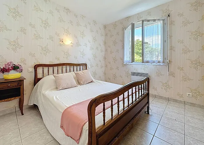 Epicea By Interhome * Saint-Michel-Chef-Chef